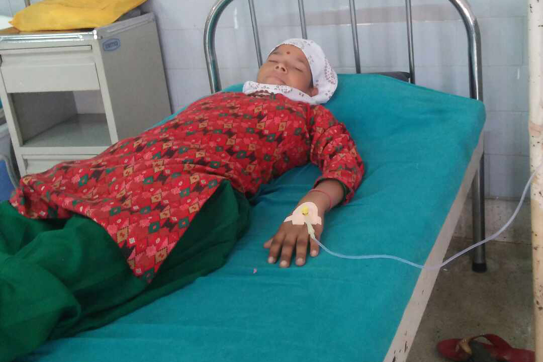 क्यान्सर पीडित बैतडीकी जानकीको उपचारमा आर्थिक अभाव, सहयोग गरिदिन अपिल 